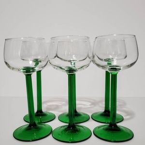 6 Luminarc Crystal Wine Glasses - Green